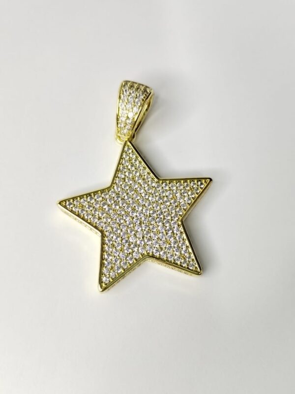 Dije de estrella